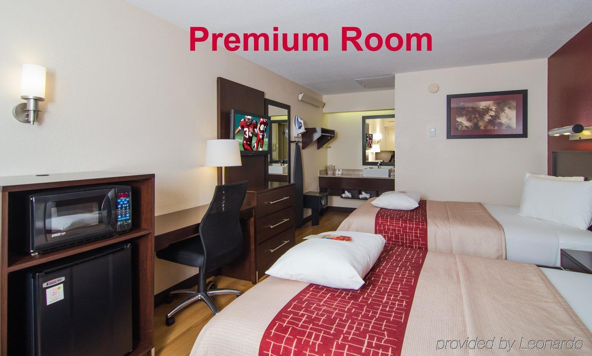 Red Roof Inn Plus+ Wilmington - Newark Christiana Exterior foto