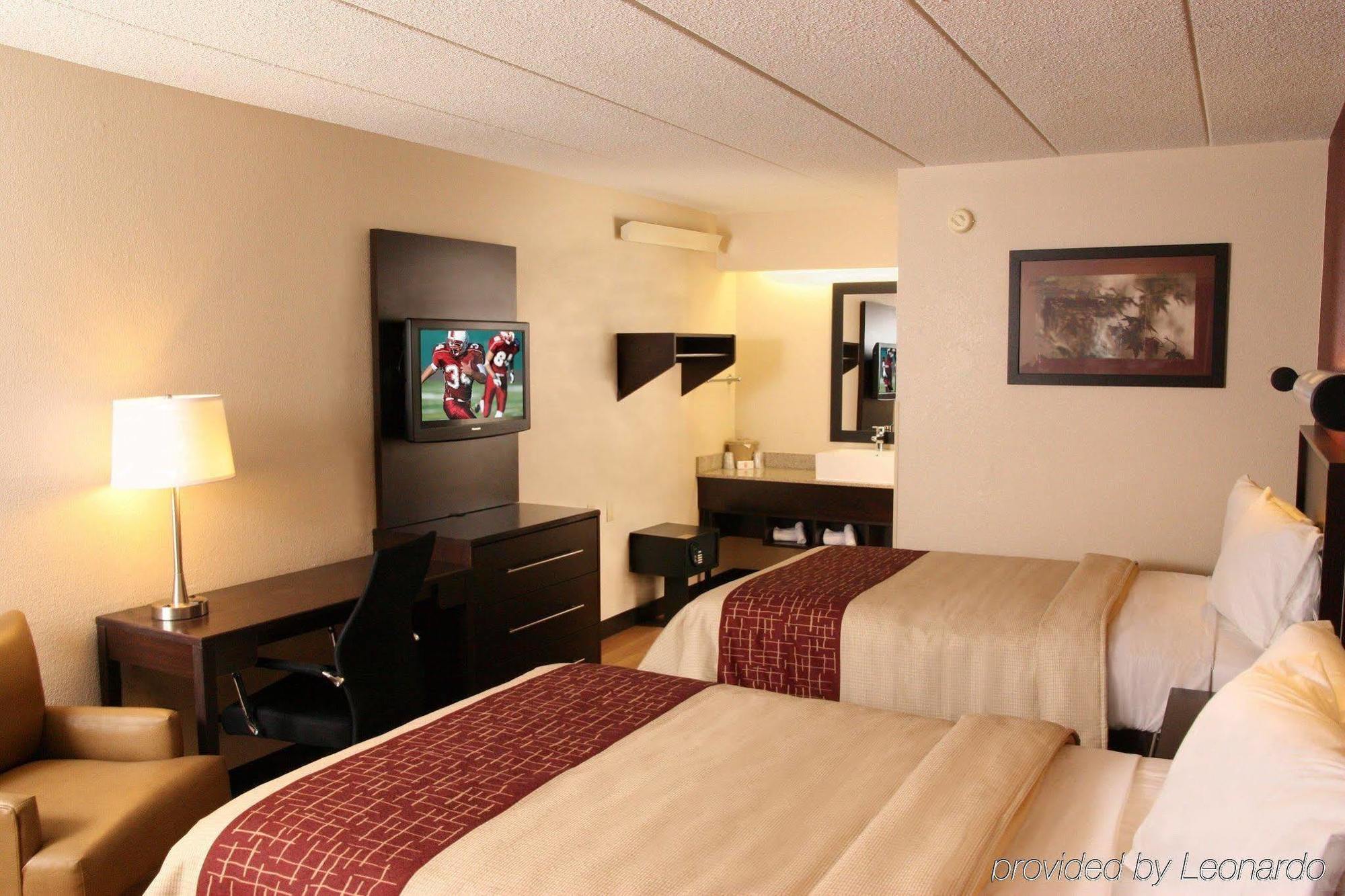 Red Roof Inn Plus+ Wilmington - Newark Christiana Exterior foto